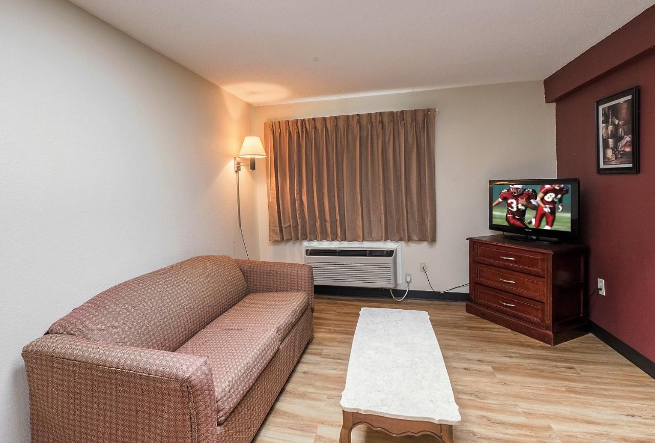 Red Roof Inn Hartford - Vernon Zewnętrze zdjęcie