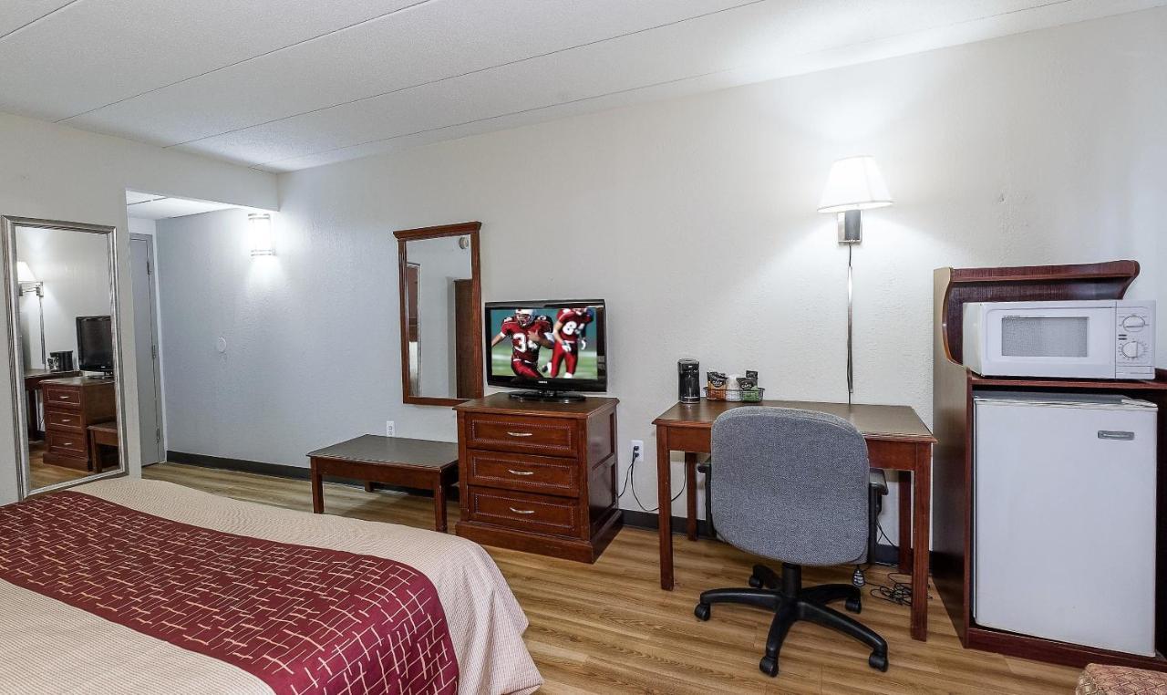 Red Roof Inn Hartford - Vernon Zewnętrze zdjęcie