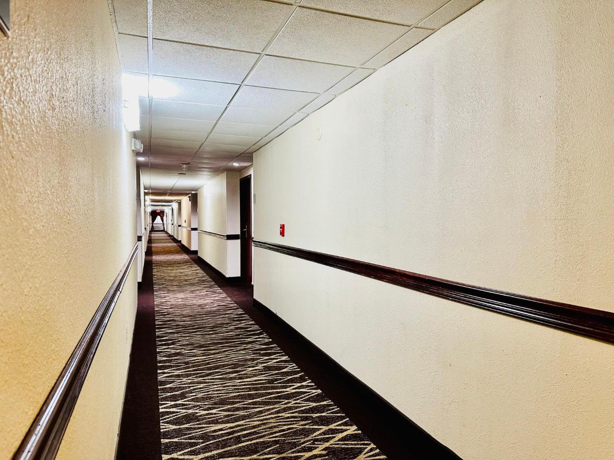 Red Roof Inn Hartford - Vernon Zewnętrze zdjęcie