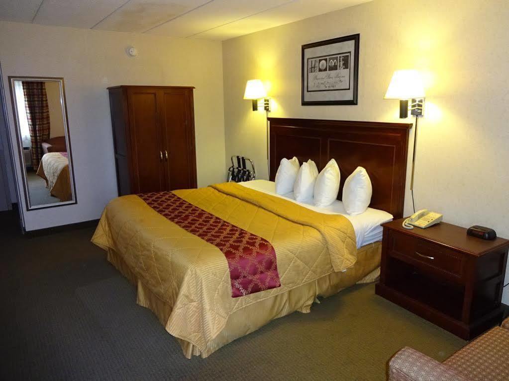 Red Roof Inn Hartford - Vernon Zewnętrze zdjęcie